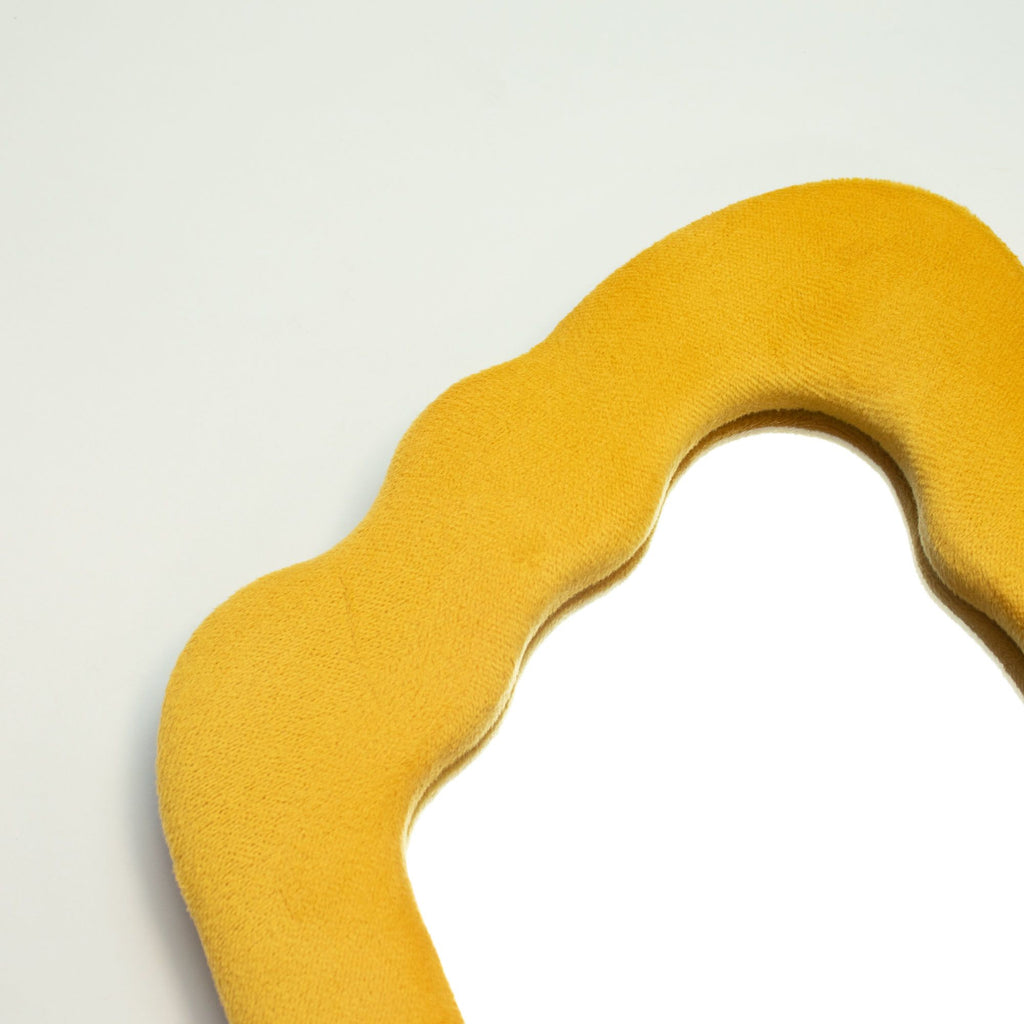 Soft Squiggly Mirror – Flame – Yellow